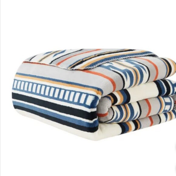 Pendleton Plush Throw Saltillo Stripe - Picture 1 of 4
